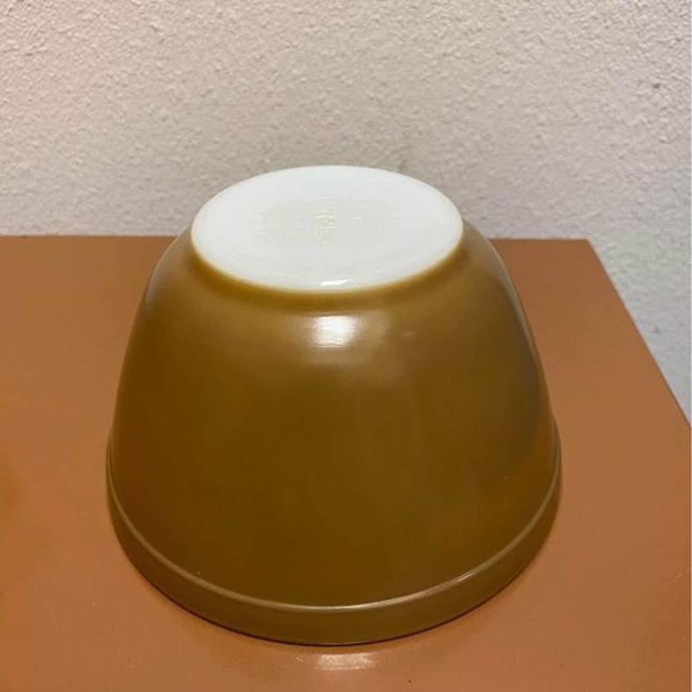 Pyrex Brown #401 - Picture 3 of 4
